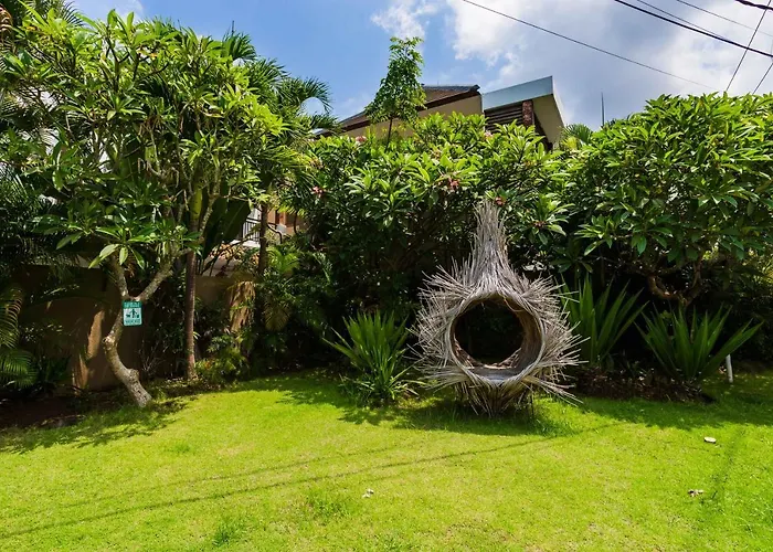 Villa Royal Garden And Bali